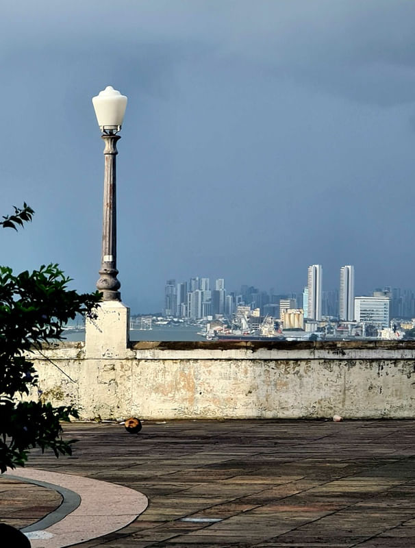 RECIFE VISTO DO ALTO DA SÉ DE OLINDA