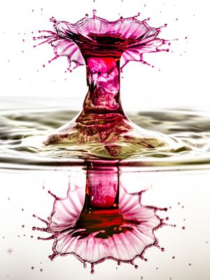 GOTA D`ÁGUA VERMELHO