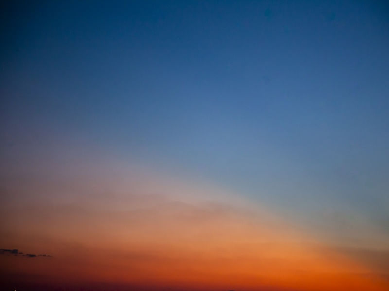 PAISAGEM DO CÉU AO ENTARDECER