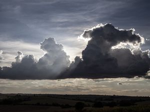 AS NUVENS II