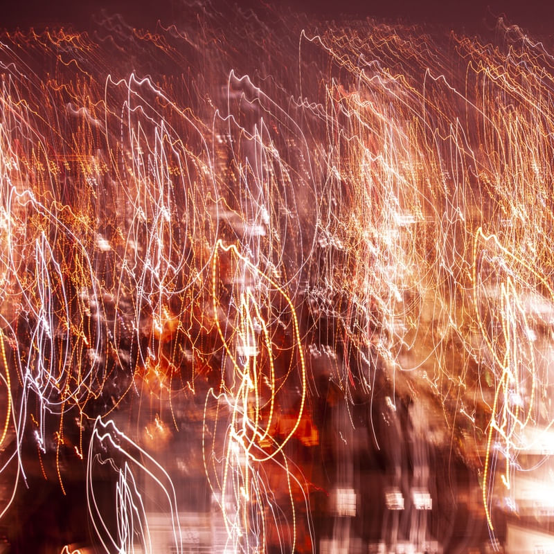 AS LUZES COLORIDAS E ABSTRATAS