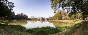 NA BEIRA DO LAGO