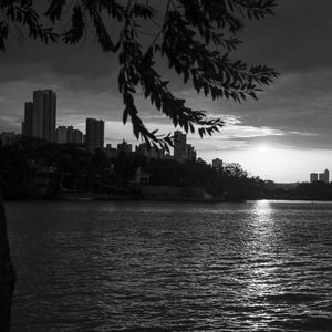 POR DO SOL NO LAGO IGAPÓ PB