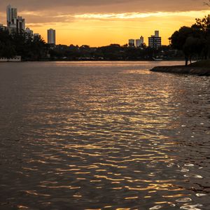 FIM DE TARDE NO LAGO IGAPO I