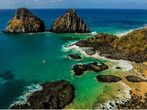 BAÍA DOS PORCOS - FERNANDO DE NORONHA