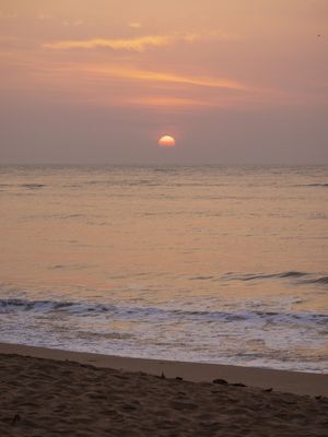 NASCER DO SOL NA PRAIA, SERRA- ES
