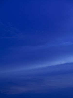 BLUE SKY ABSTRATO