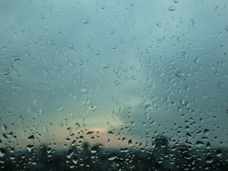 AS GOTAS DE CHUVA NA CIDADE