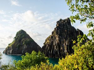 NORONHA MOLDURADA