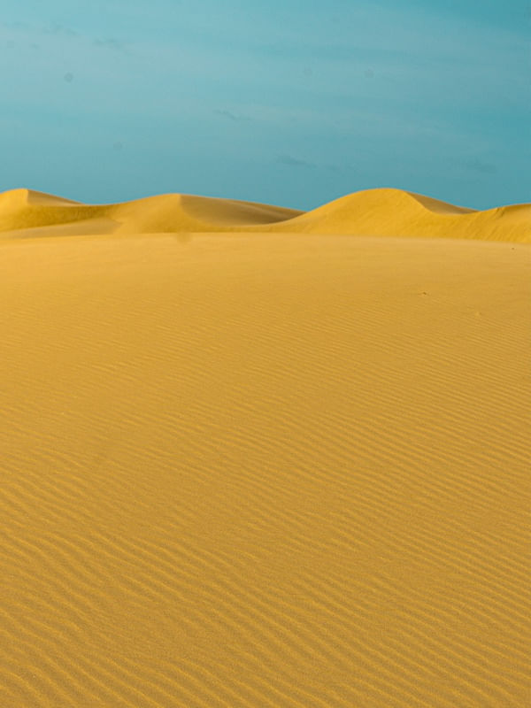 ONDAS DE AREIA NOS LENÇÓIS MARANHENSES