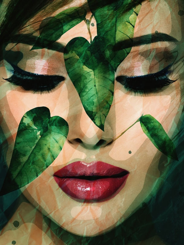 GREEN FLORAL WOMAN BY TAS