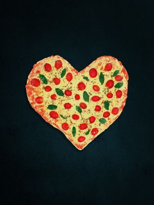LOVE PIZZA