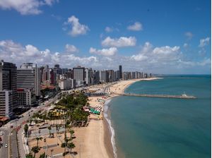 DIA AZUL/AVENIDA BEIRA MAR