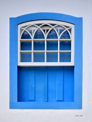 JANELA DE PARATY - II