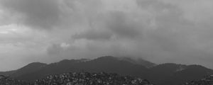 MONTANHAS DA CIDADE