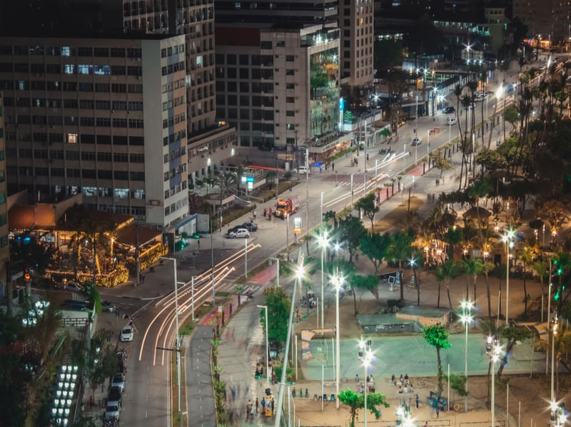 AVENIDA BEIRA MAR NOTURNA