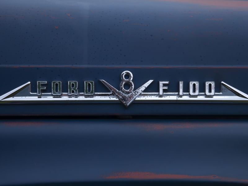 FORD F100
