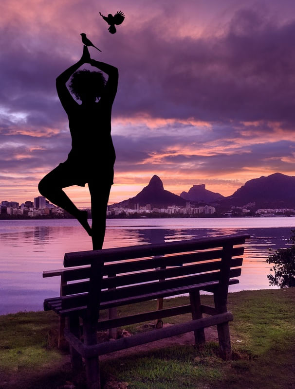 MEDITANDO NA LAGOA