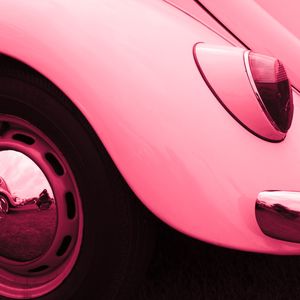 PANTONE FUCHSIA PINK