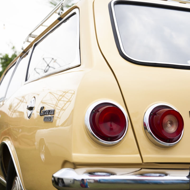 CARAVAN CHEVROLET AMARELO
