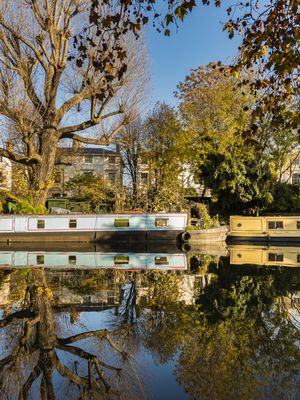 CASAS FLUTUANTES EM LONDRES
