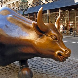 TOURO WALL ST