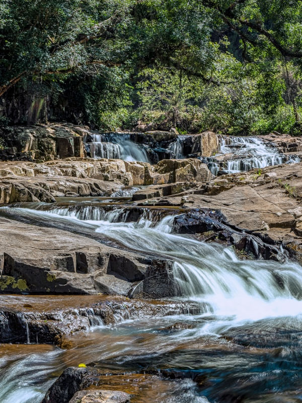 CASCATA SOLITÁRIA 5
