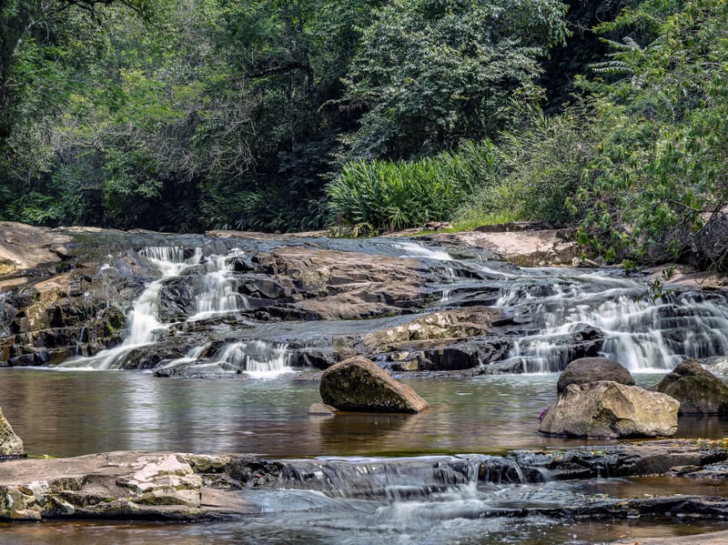CASCATA SOLITÁRIA 7
