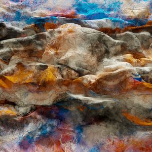 TURBULENCE VIII - QUADRADO