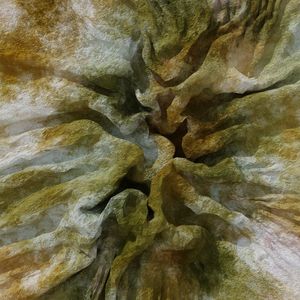 TURBULENCE V - QUADRADO