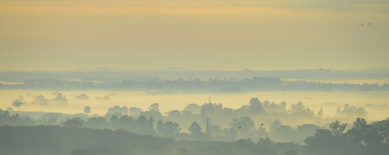 NUVENS RASTEJANTES