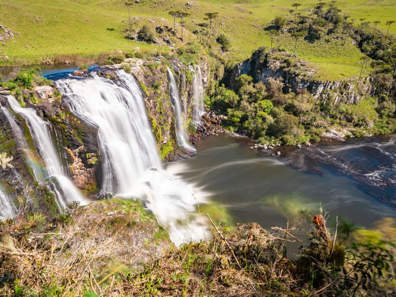 CACHOEIRA NOS CAMPOS DE CIMA DA SERRA