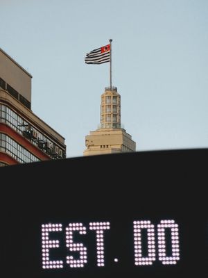 CENTRO DE SÃO PAULO POR CÉSAR OVALLE
