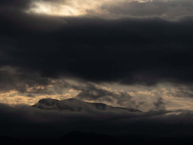 DEEP AND QUIET CLOUDS