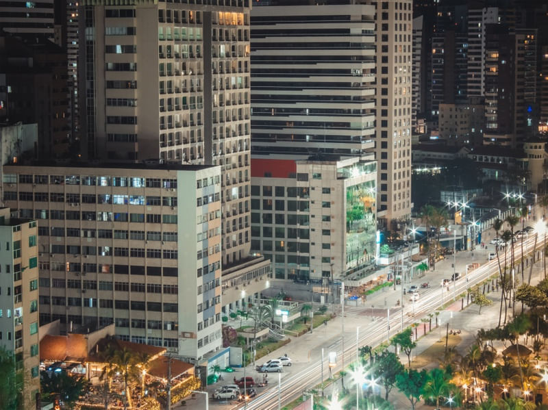 BEIRA MAR ILUMINADA