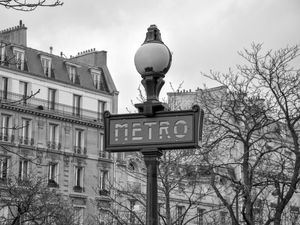 METRÔ P&B