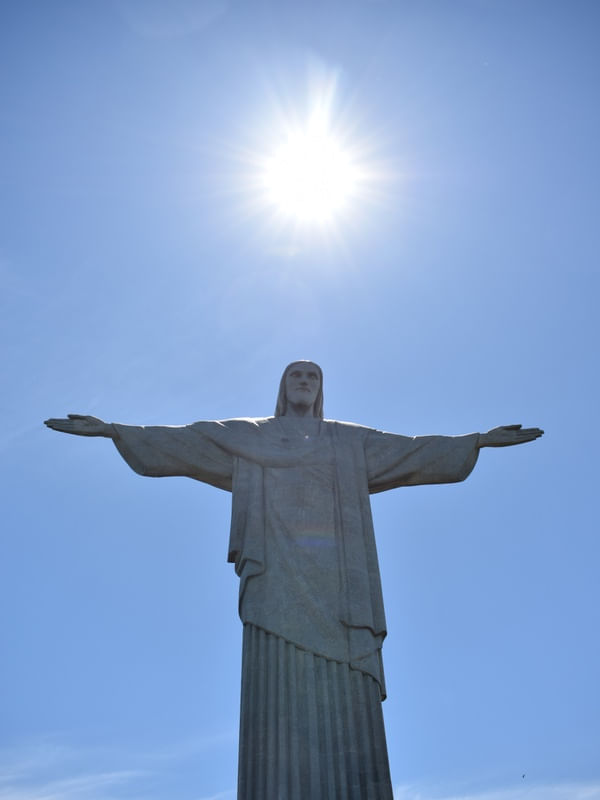 A FÉ NÃO COSTUMA FAIÁ