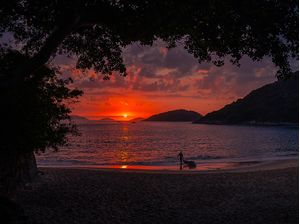 AMANHECER NA PRAIA VERMELHA 02