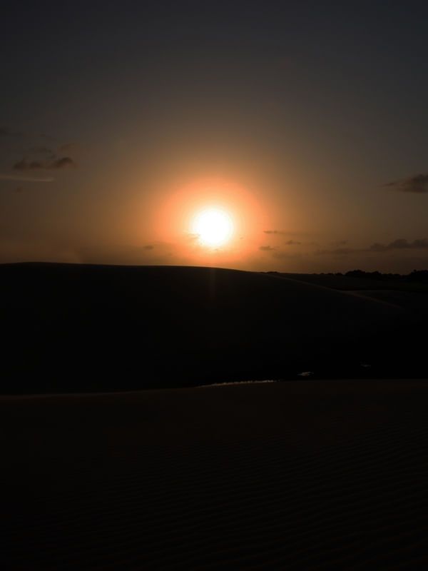 O VALE ENTRE AS DUNAS