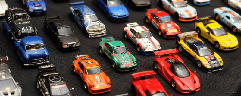 DIECAST CARS WIDE