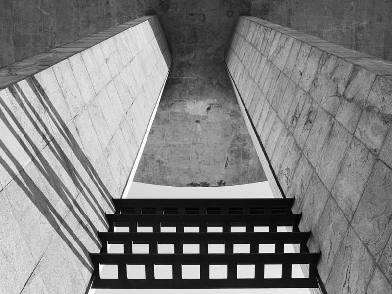 MONUMENTO CONCRETO II