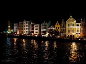 NOITE EM CURAÇAO
