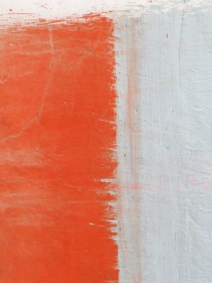 WALL WITH PERSONALITY 1