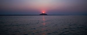 SEA SUNSET