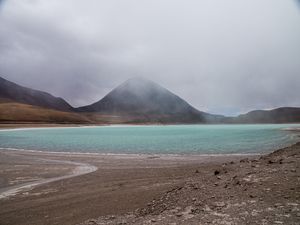 NEVOEIRO NA LAGOA