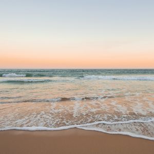 MAR EM MOVIMENTO 16 - PRAIA TOM PASTEL PÔR DO SOL QUADRADO
