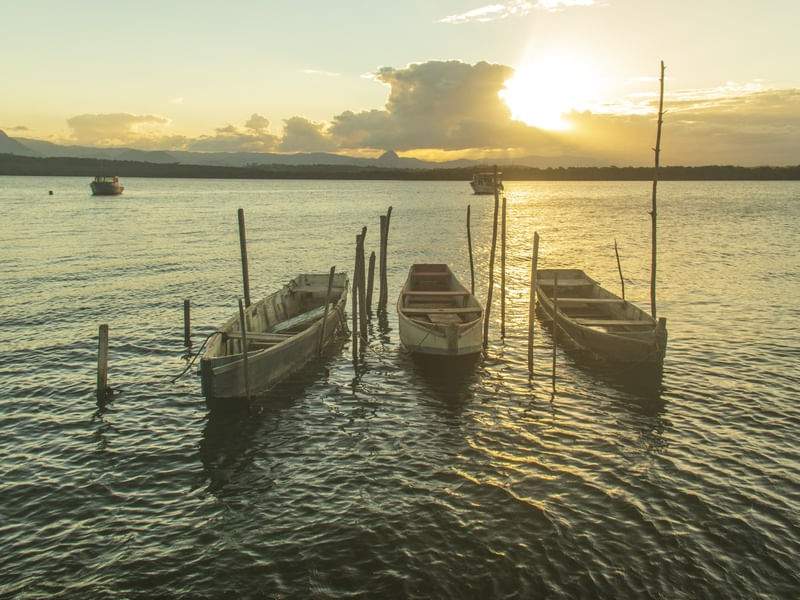 BARCOS NA ILHA DAS CAIEIRAS EM VITÓRIA - ES I