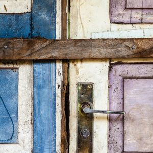 DETALHE PORTA
