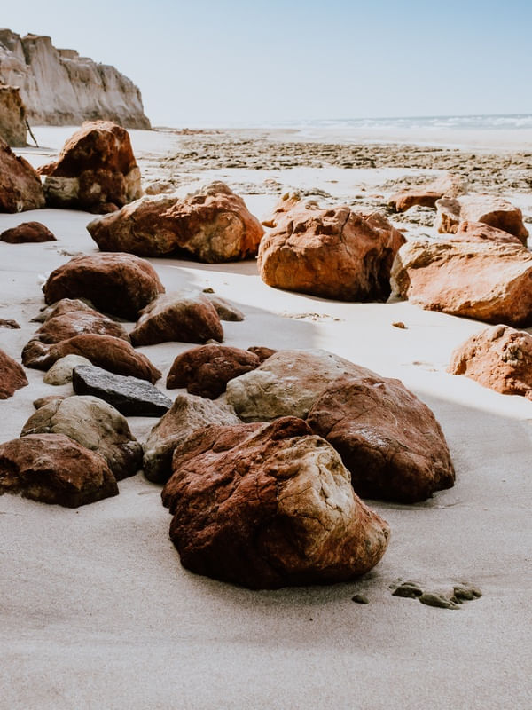 DETALHES NA PEDRA