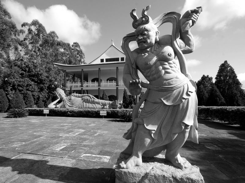 TEMPLO BUDISTA I - FOZ DO IGUAÇU